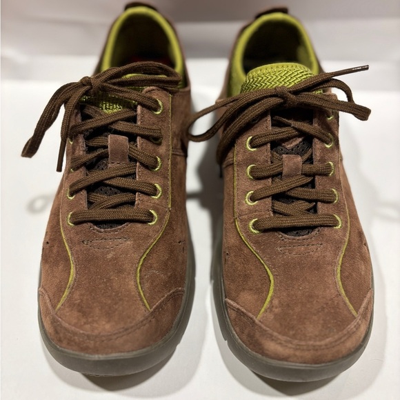 Women’s size 37 leather dansko shoes - Picture 3 of 5